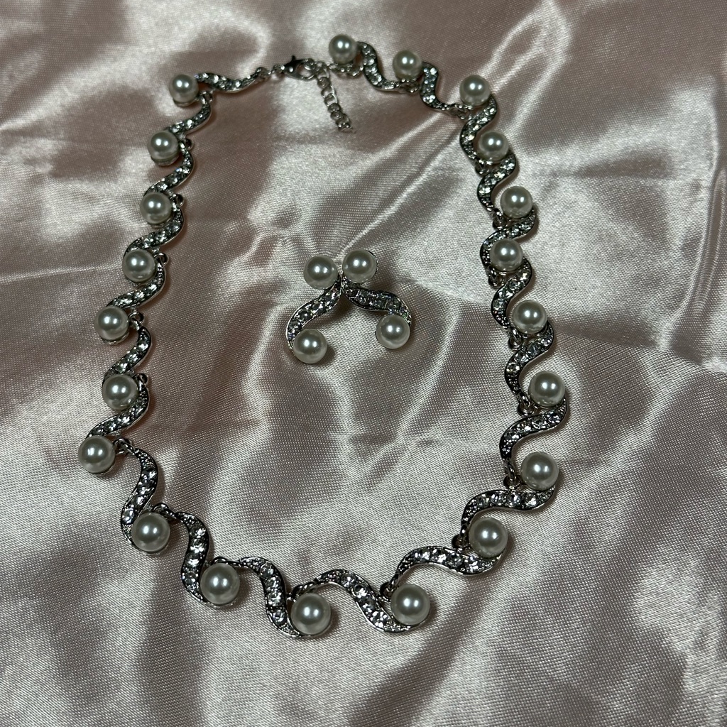 Silver Jewelry Set